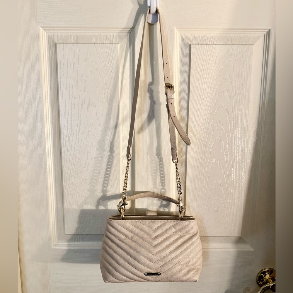[Rebecca Minkoff] Edie Chevron Quilted Leather Handbag - Picture 5 of 5
